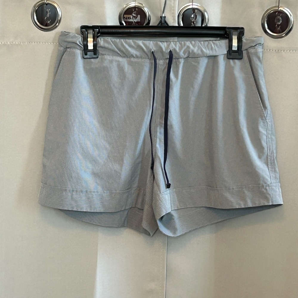 Athleta Womens Shorts Small Gray Micro Stripe Athleisure Elastic Waist 17002